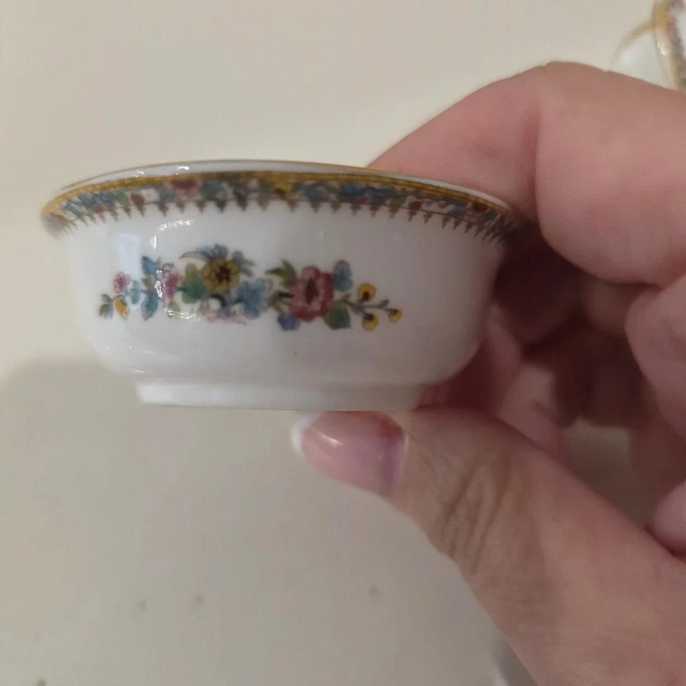 Coalport Ming Rose‎ Miniature Creamer and Sugar Bowl Set English Bone China Gold